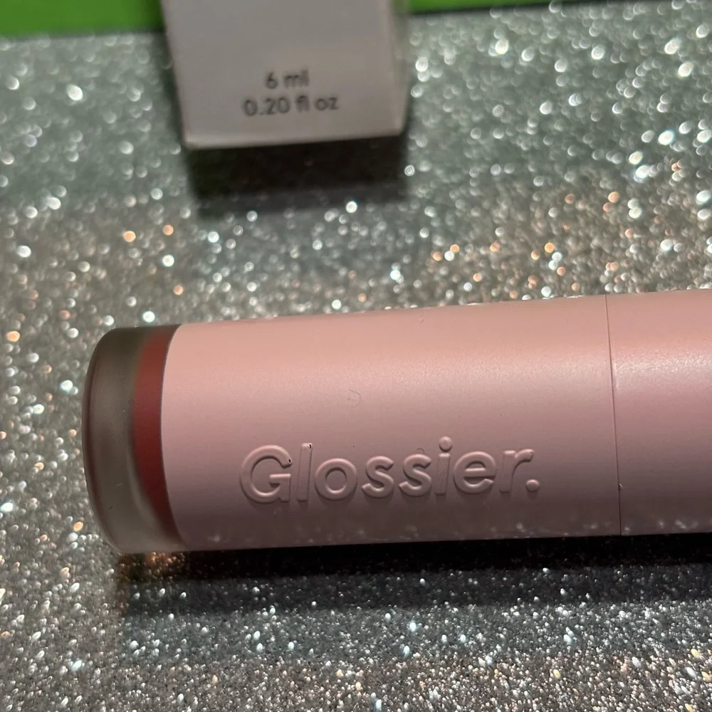 BNIB! Glossier G Suit Soft Touch Lip Crème in CURVE- Dusty Peach